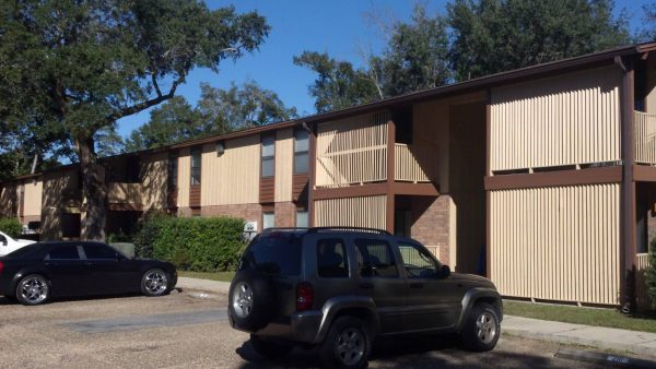 Exterior painting completed by Duggins Services